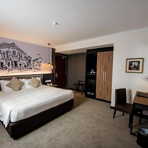 Executive King Room